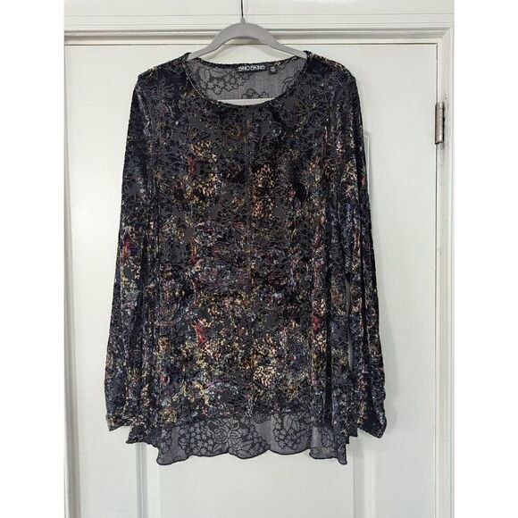 Snoskins Velour Long Sleeve Shirt women's size XXL  black printed velvet‎ - Picture 1 of 7